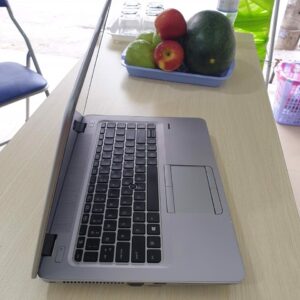 Laptop HP EliteBook Folio 850 G4/ i5-7200 /RAM 8GB/ SSD 512GB